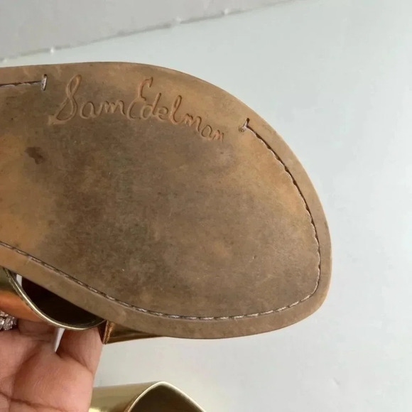 SAM  EDELMAN WOMEN GOLD SANDALS FLPI FLOP SLIP ON SIZE 7 - Picture 8 of 8